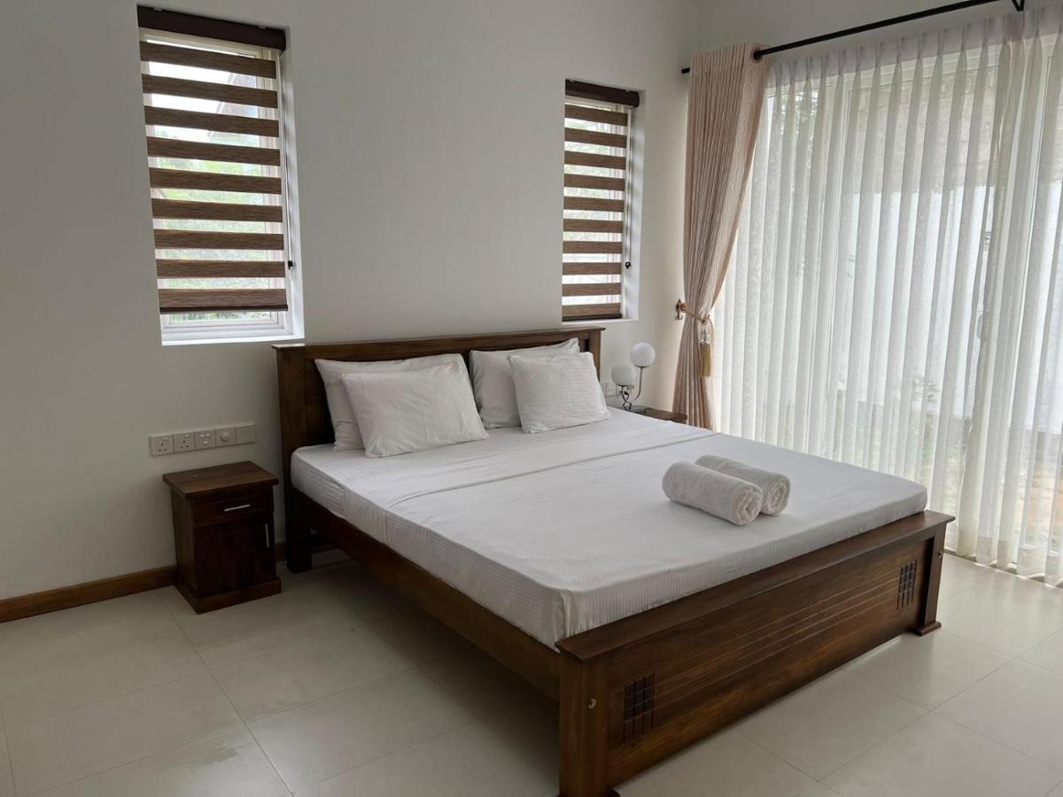 Silina Airport Transit Hotel & Residence Katunayaka Екстериор снимка