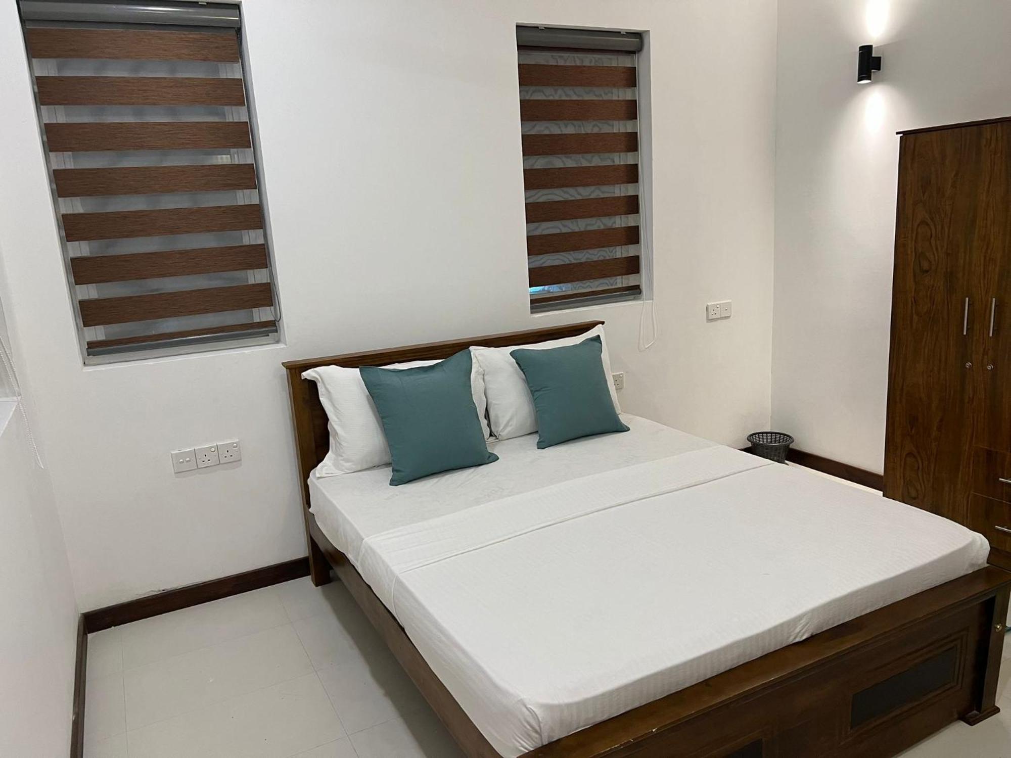 Silina Airport Transit Hotel & Residence Katunayaka Екстериор снимка