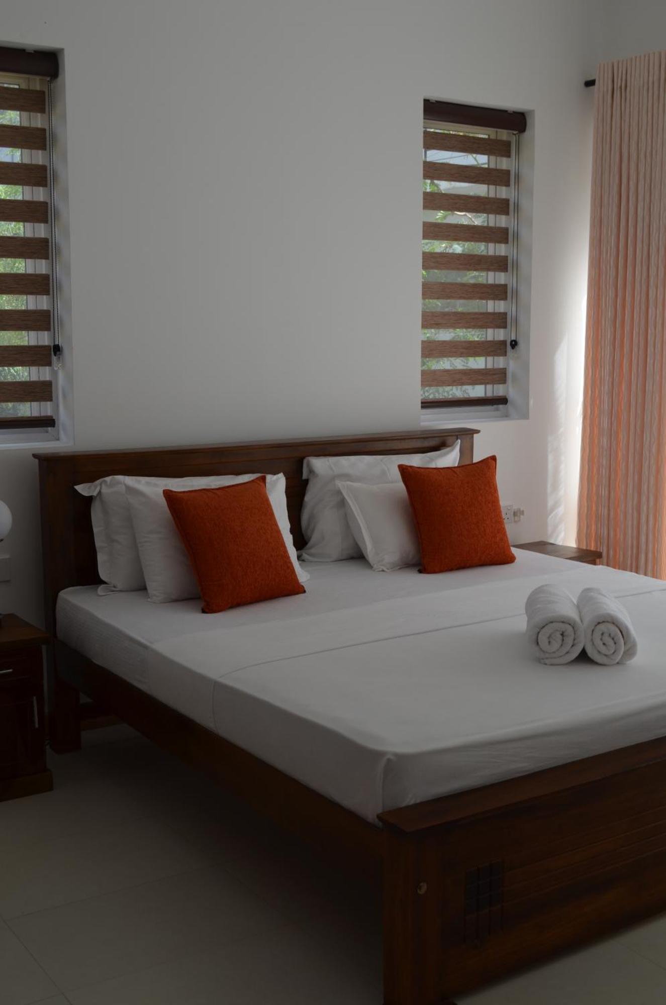 Silina Airport Transit Hotel & Residence Katunayaka Екстериор снимка