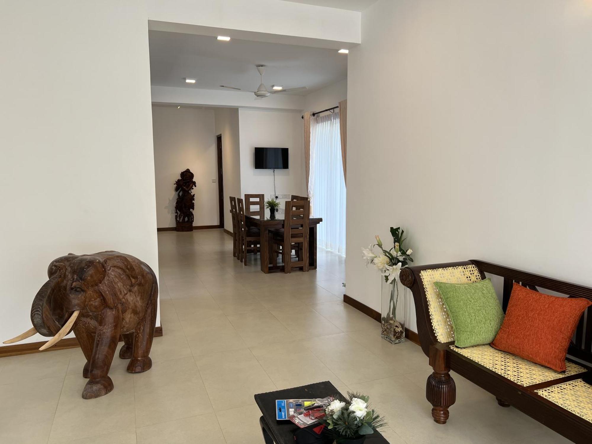 Silina Airport Transit Hotel & Residence Katunayaka Екстериор снимка